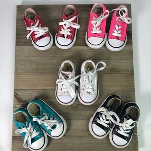 Lot of 5 size 5 converse infant shoes